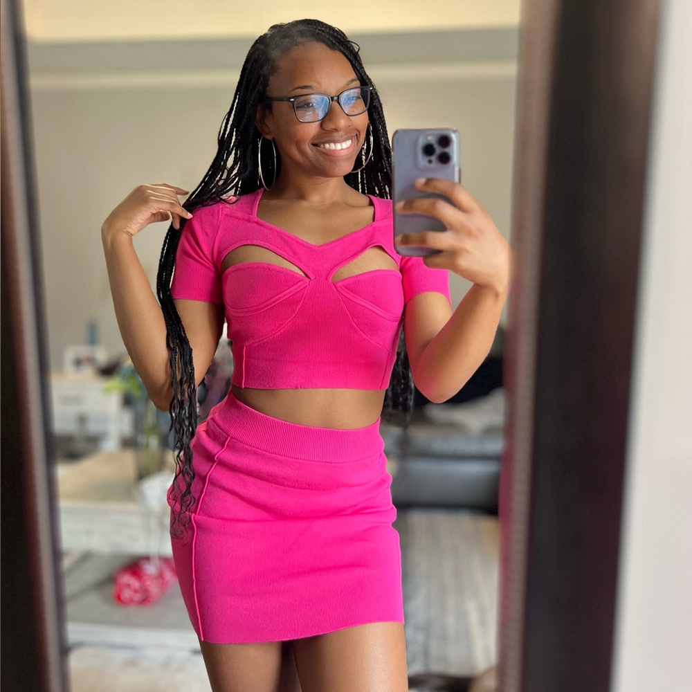 Pink Cut Out Detail Knit Top & Skirt Set, US Size S & M